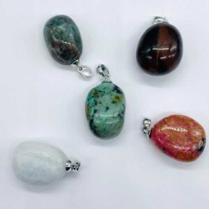 ~3/4" Stone various pendant