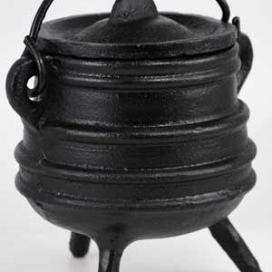 Ribbed cast iron cauldron 3"