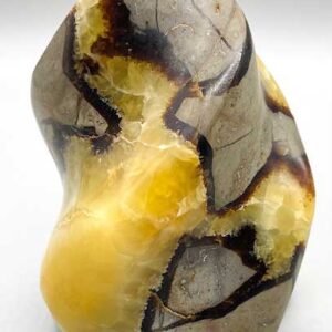 Septarian flame shape